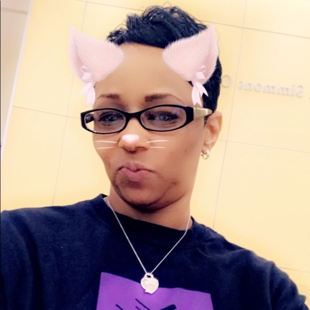 Meet your Posher, Marie